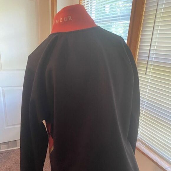Under Armor Cold Gear Black/Orange 1/2 Zip Color Block sweatshirt, size XL - Picture 4 of 6